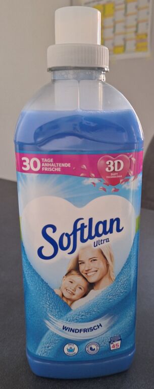 Softlan Ultra Weichspüler 30 TAGE ANHALTENDE FRISCHE 3D 1L