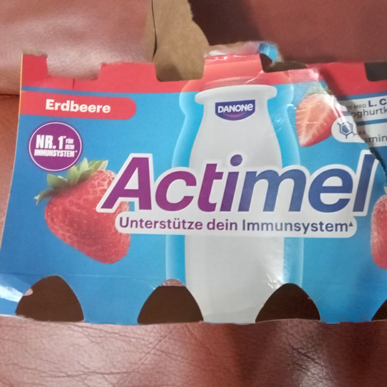 Danone Actimel Erdbeere XXXL Megapac x 14