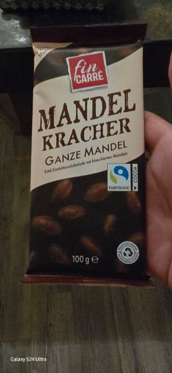 Fin carré Mandel-Kracher Edel-Zartbitterschokolade 100g