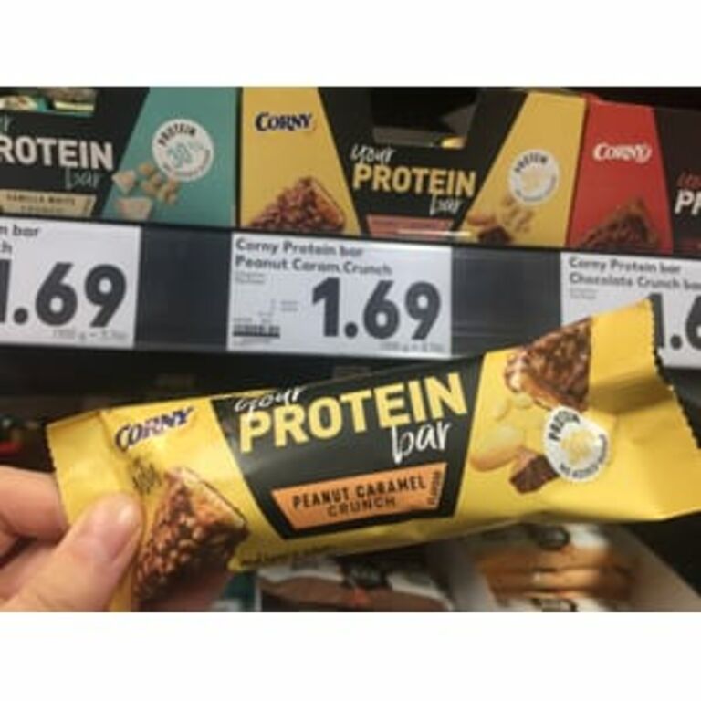 Corny Your Protein Bar Peanut Caramel Crunch