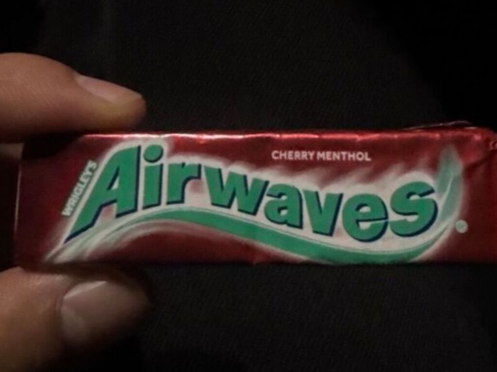 Wrigley's Airwaves cherry menthol 12 Stück